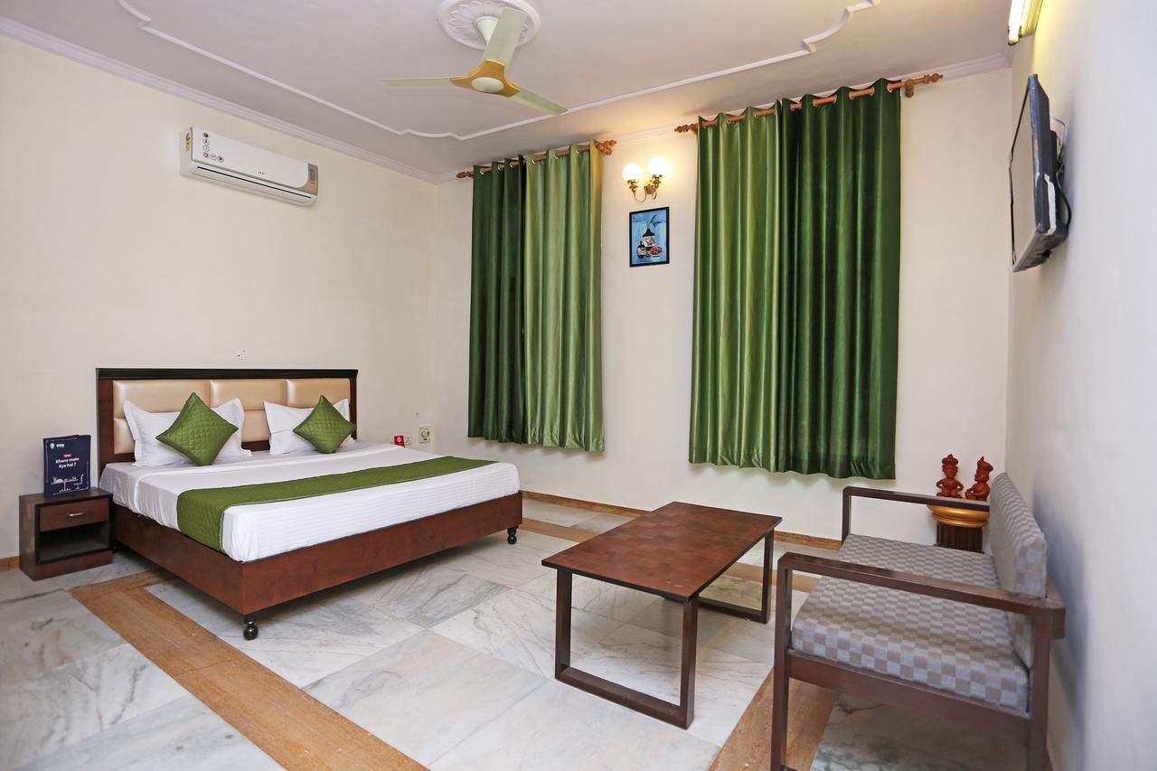 Oyo 6708 Heaven Hotel 3*