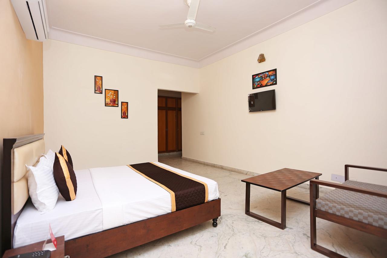 Hotel Oyo 6708 Heaven Jaipur